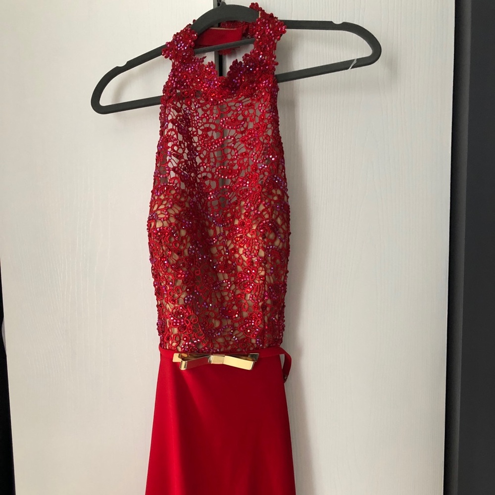 Dress - Picture 2 of 6